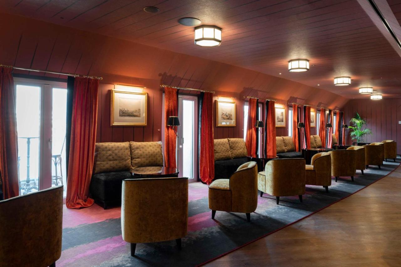 Radisson Collection Hotel, Santa Sofia ميلان المظهر الخارجي الصورة The interior of the lounge