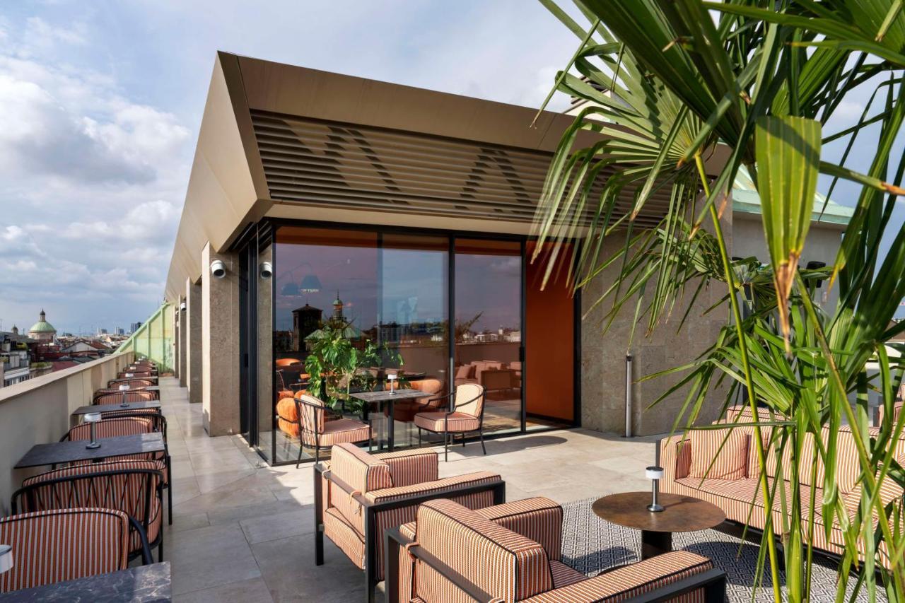 Radisson Collection Hotel, Santa Sofia ميلان المظهر الخارجي الصورة The rooftop terrace